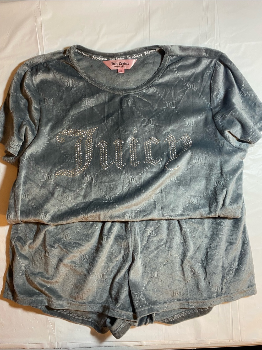 Juicy Couture Gray Velour Rhinestone Logo 2PC Sleepwear Shorts Set Size Large